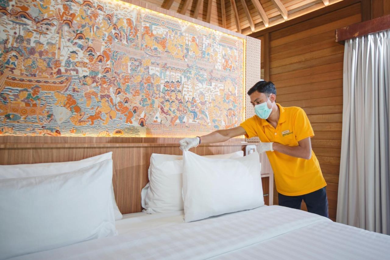 Giriwood Hotel & Villa มุนดุก ภายนอก รูปภาพ