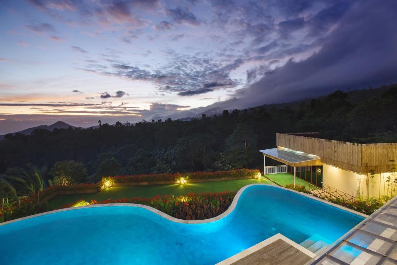 Giriwood Hotel & Villa มุนดุก ภายนอก รูปภาพ